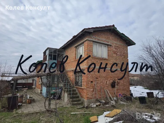 Продавам двуетажна къща в село Узунджово, снимка 11 - Къщи - 48794498