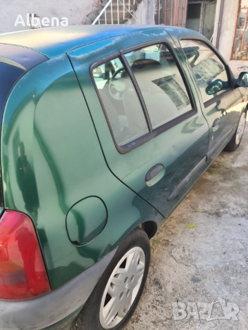 Рено клио 2 1.6 бензин 90кс, снимка 5 - Автомобили и джипове - 52593055