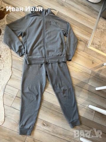 Чисто нов екип NIKE