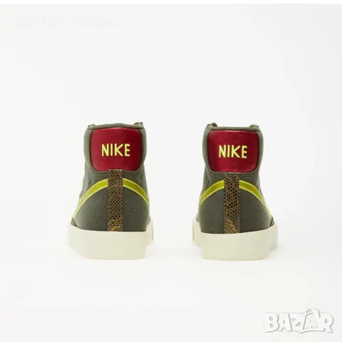 Нови оригинални кецове Nike Blazer mid 77 номер 37,5, снимка 6 - Кецове - 49198803