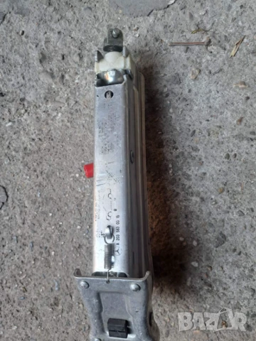 Крик за мерцедес С класа 2005г