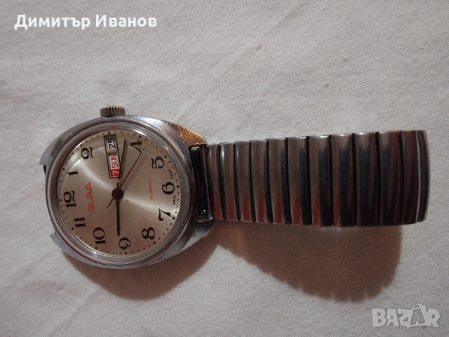 Слава -съветски механичен часовник - автоматик. В много добро състояние, сменя ден и дата. , снимка 2 - Мъжки - 53388463