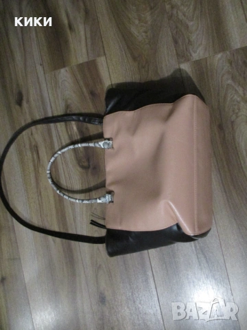 Дамска чанта/мъжка чанта , снимка 8 - Чанти - 47396884