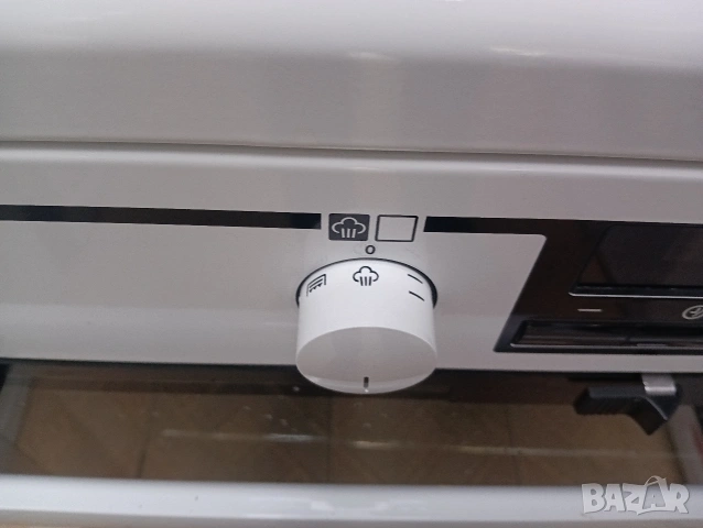 Свободно стояща печка с индукционни котлони Аег Aeg с две години гаранция!, снимка 2 - Печки, фурни - 53881583