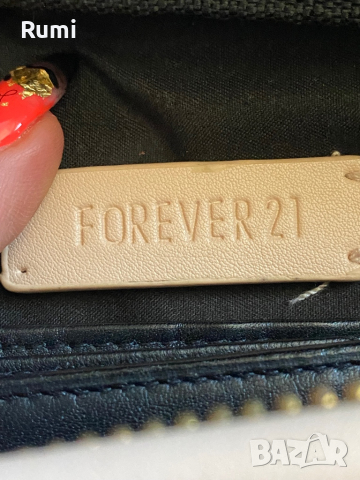 Оригинална ефектна чанта за през рамо FOREVER 21 ! , снимка 4 - Чанти - 45025414