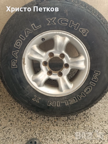 Гуми с джанти 15 ки 6/139.7