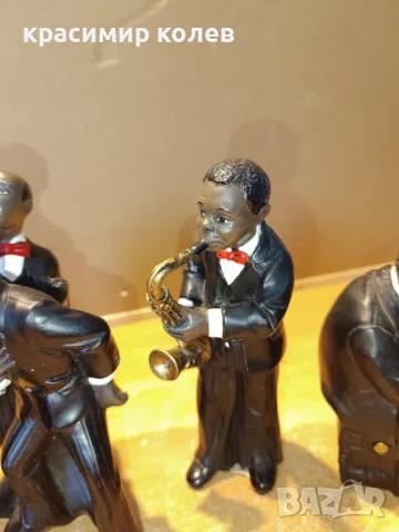 колекционерски фигури "Enesco ALL THAT JAZZ", снимка 6 - Колекции - 48894797