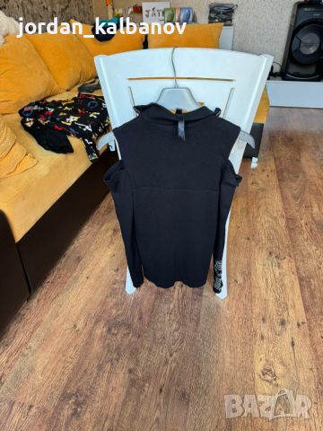 Дамска черна блуза с дълаг ръкав естравагантна с камъчета само за 5лв., снимка 2 - Блузи с дълъг ръкав и пуловери - 46062128
