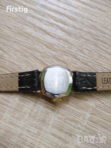 Дамски Механичен Часовник Тисо Tissot , снимка 5 - Дамски - 46419634