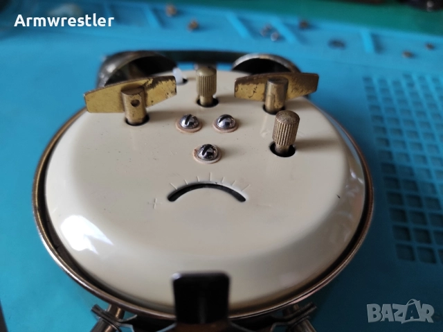 Ретро Китайски Механичен Часовник Будилник , снимка 6 - Антикварни и старинни предмети - 51863431