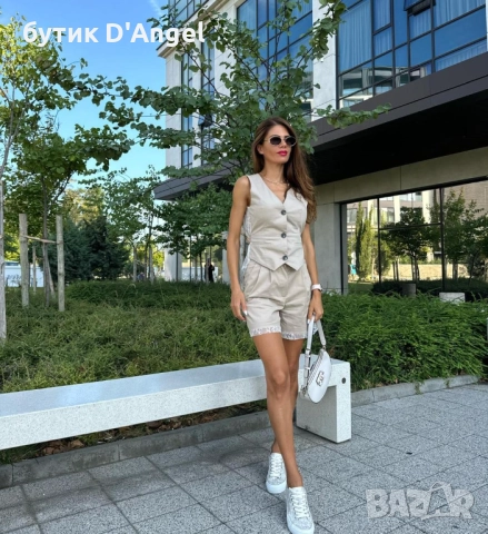 Елек с гръб дантела в бежов цвят, снимка 4 - Елеци - 51652163