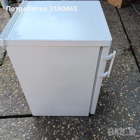 Малък фризер liebherr, снимка 3 - Фризери - 53713370