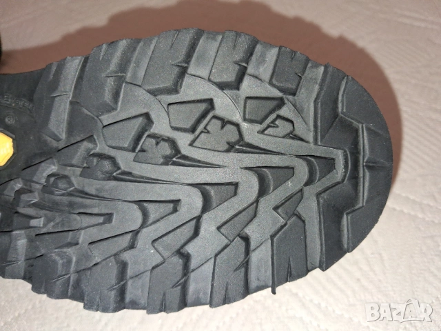 La Sportiva Omega GTX Hiking Boots № 37 , снимка 12 - Дамски боти - 53139158