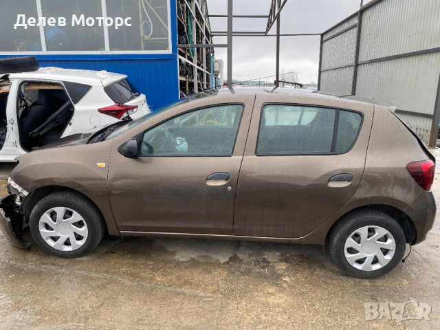 Dacia Sandero, 1.0 SCe, 73 кс., 2018, 5 кс., двигател B4D400, 36 000 km., euro 6B, Дачия Сандеро 1.0, снимка 4 - Автомобили и джипове - 44977223