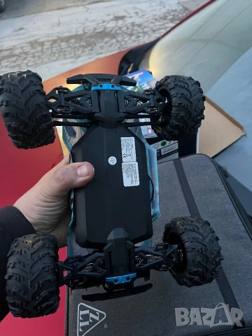 Rc количка 1:16 развива 80км/ч, снимка 3 - Дронове и аксесоари - 53385568