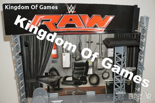 Рядка Кеч Сцена WWE ELECTRONIC ULTIMATE ENTRANCE STAGE PLAYSET MATTEL RAW AND SMACKDOWN, снимка 12 - Колекции - 54275437