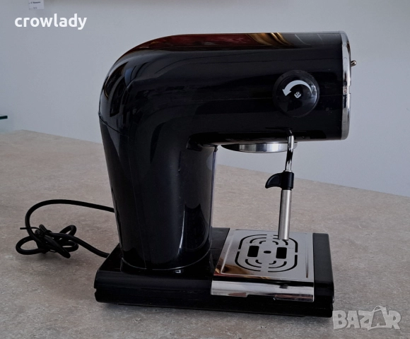 Kафемашина ARIETE CAFE RETRO еспресо машина със стиймър, снимка 3 - Кафемашини - 51667065
