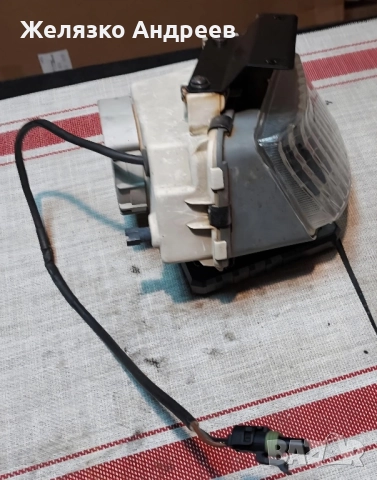 Опел Кадет ляв фар за мъгла Hella , снимка 4 - Части - 52505388