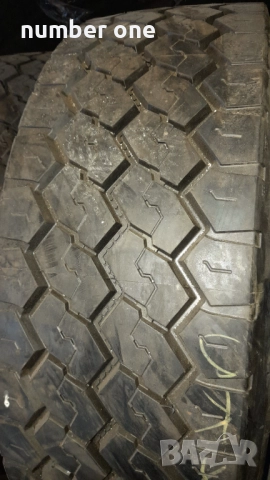 Гуми 385 65 22.5 