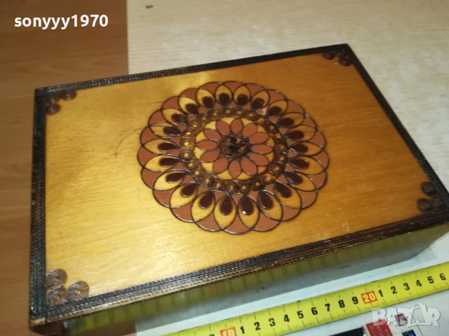 красива дървена кутия 2508251143LCHERY, снимка 2 - Антикварни и старинни предмети - 51481318