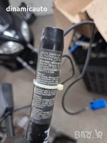 Държач за колан Mazda 3, снимка 3 - Части - 51075782