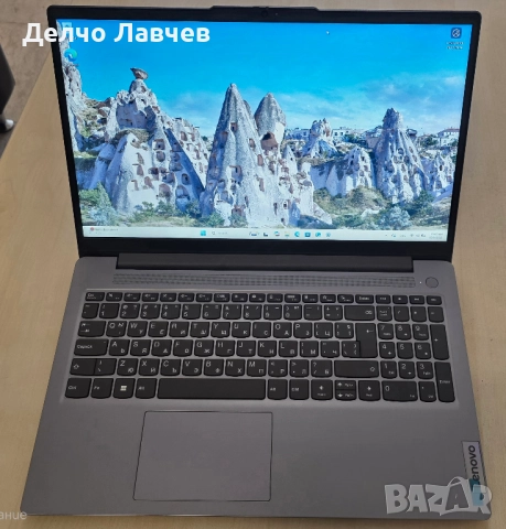 Лаптоп Lenovo IdeaPad Slim 3 15IAN8