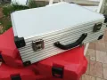 АЛУМИНИЕВ КУФАР-НОВ С 2 КЛЮЧА 2505251813, снимка 6